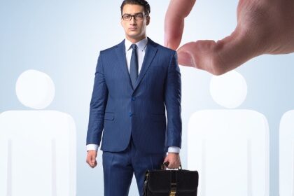 Especialización empleo -Adeas Hr-